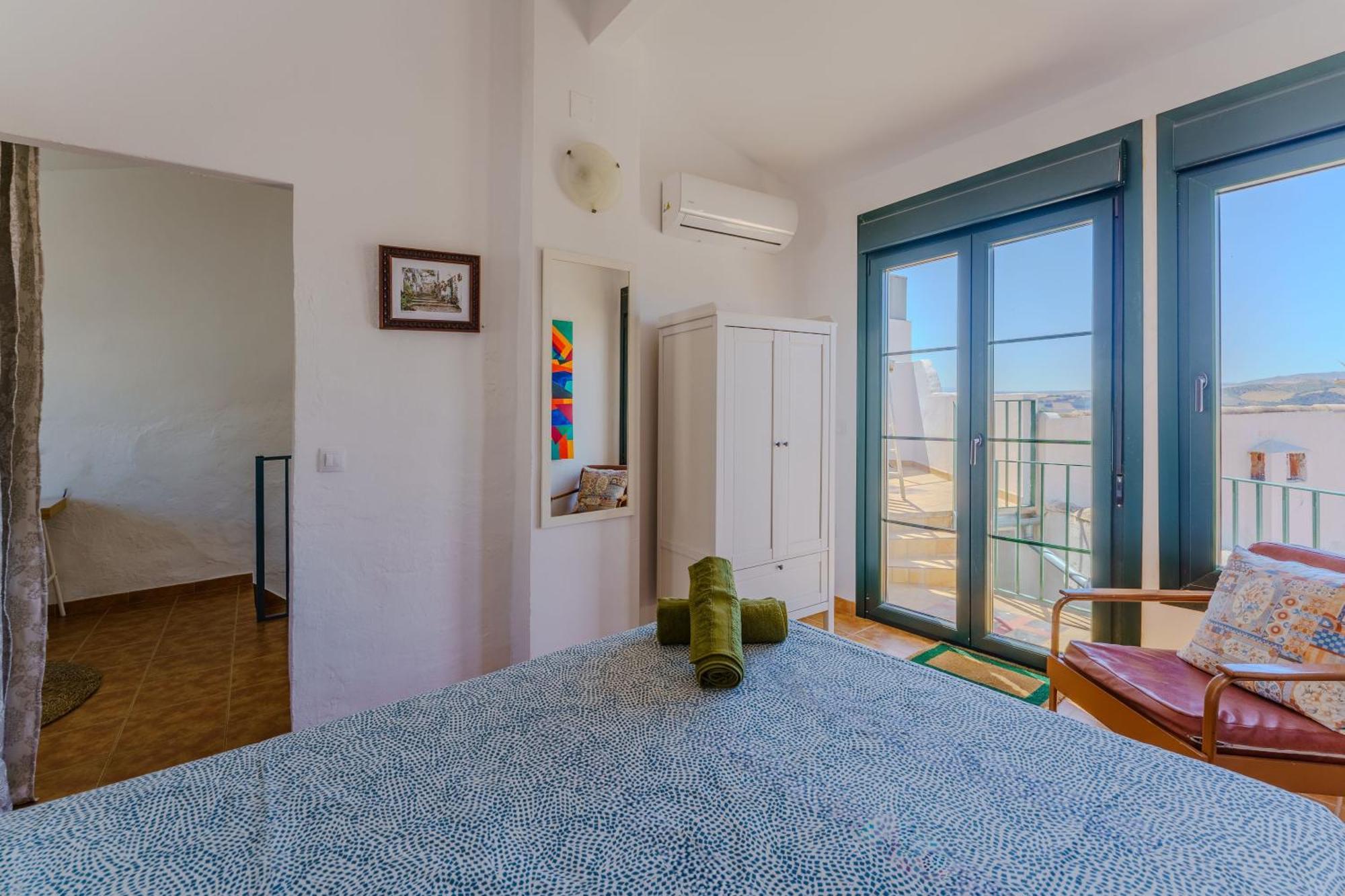 Casa Del Patito With Vista By Duckling Stays Olvera Luaran gambar